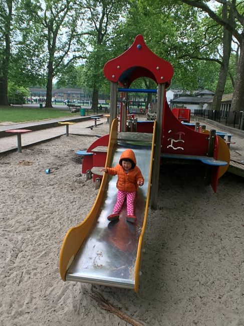 [英國倫敦親子旅遊]Coram's Field兒童公園，免費又超好玩