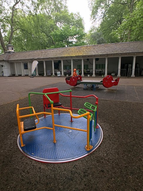 [英國倫敦親子旅遊]Coram's Field兒童公園，免費又超好玩