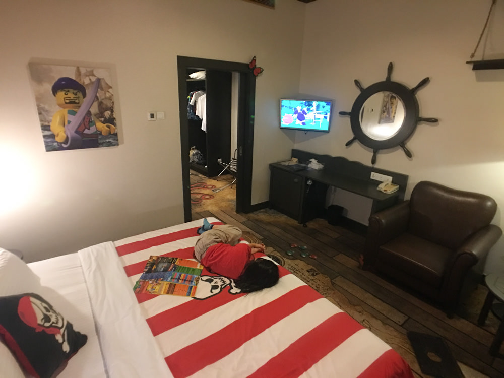 [馬來西亞親子住宿]入住樂高樂園飯店 暢遊樂高樂園 一打二也不累