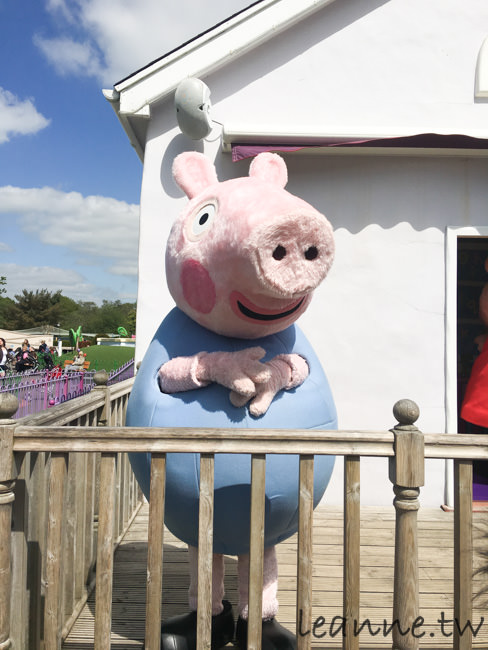 [英國親子景點]帶孩子去佩佩豬樂園Peppa Pig World找佩琪與喬治 英國Paultons Park怎麼去怎麼玩