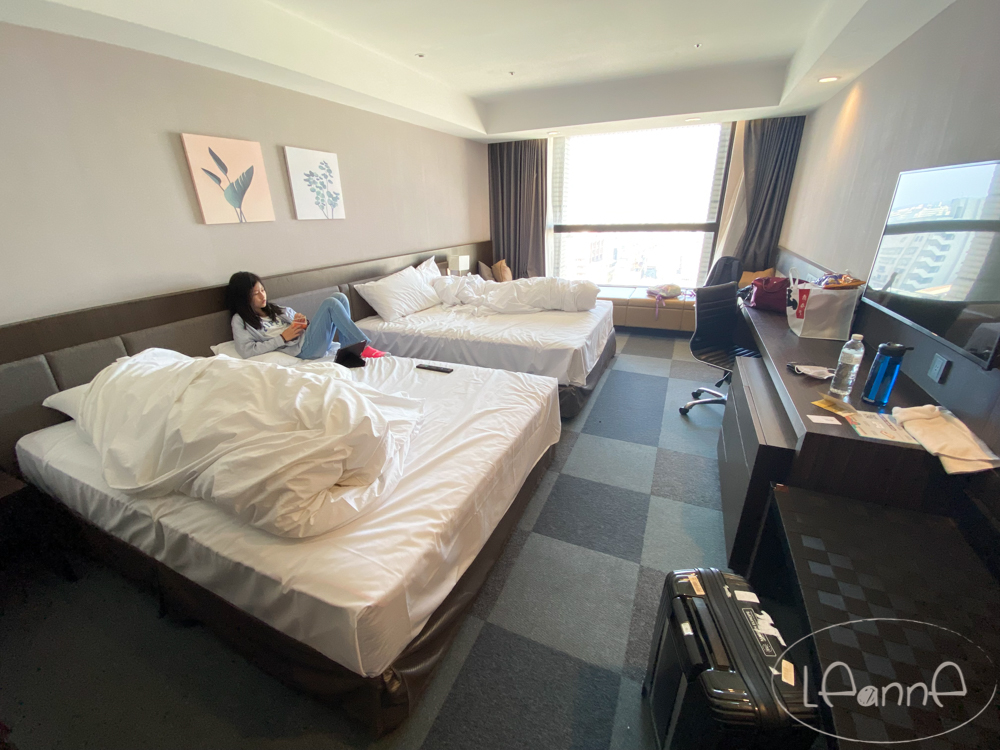 [台南中西區住宿]煙波飯店 豪華家庭房舒適雙人床讓人一夜好眠 早餐豐盛百分百