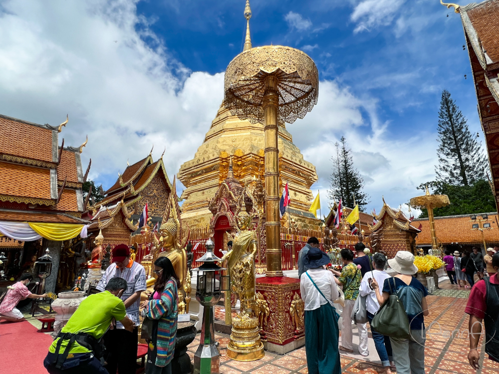 素帖山雙龍寺 Wat Phrathat Doi Suthep