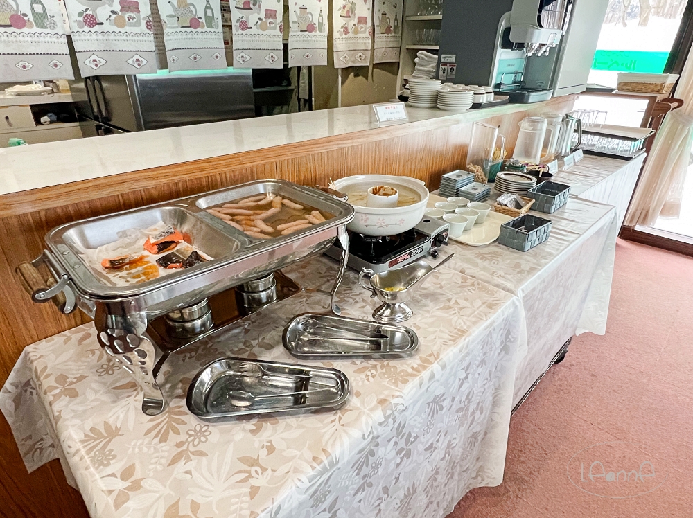 藏王住宿推薦｜勒韋爾酒店 Le Vert Zao 含接駁車 早晚餐 與中文服務 適合進階滑雪者與想看樹冰的人