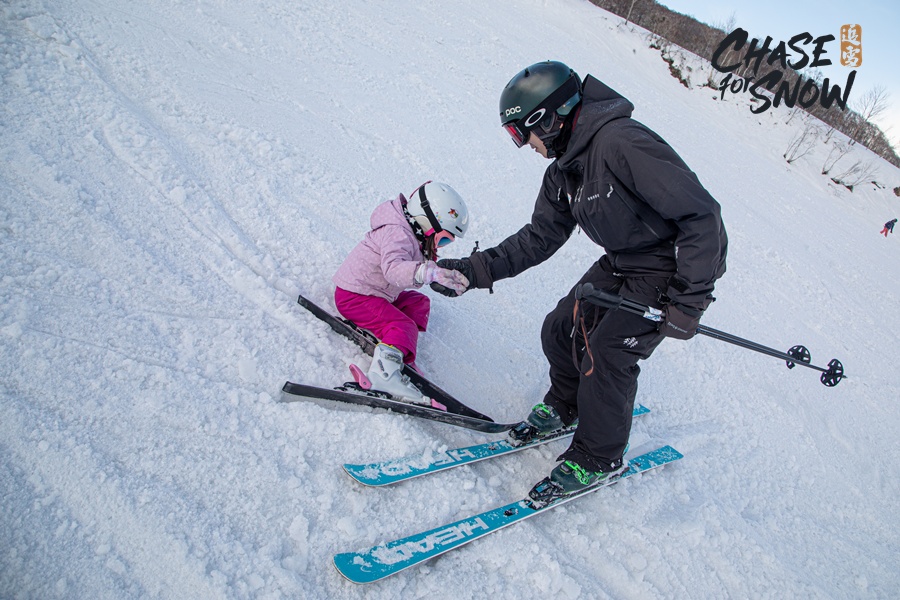 北海道中文滑雪教練怎麼找?二世谷、留壽都、喜樂樂、手稻都能約!追雪滑雪學校教學特色與費用 北海道中文滑雪教練怎麼找?二世谷、留壽都、喜樂樂、手稻都能約!追雪滑雪學校教學特色與費用